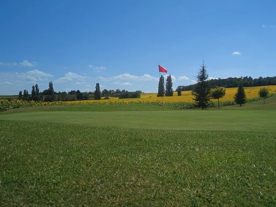 Golf d’Aubeterre – Manoir de Longeveau